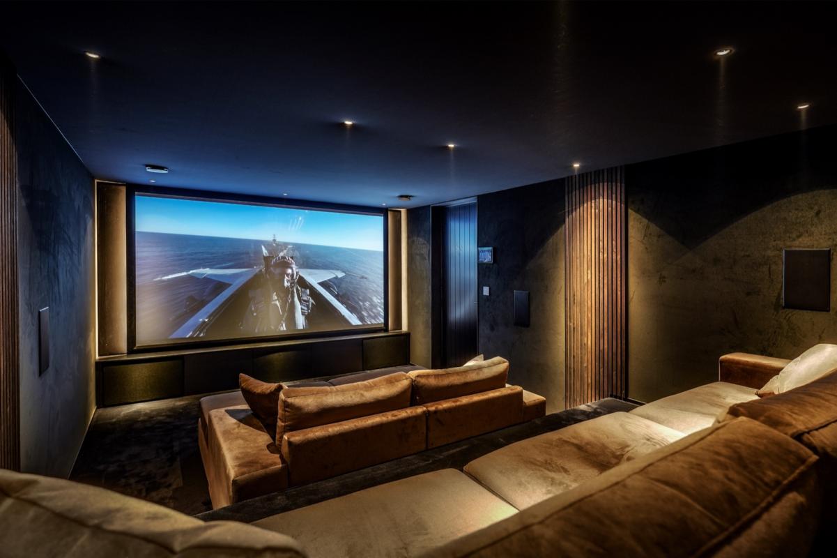 Home cinema room